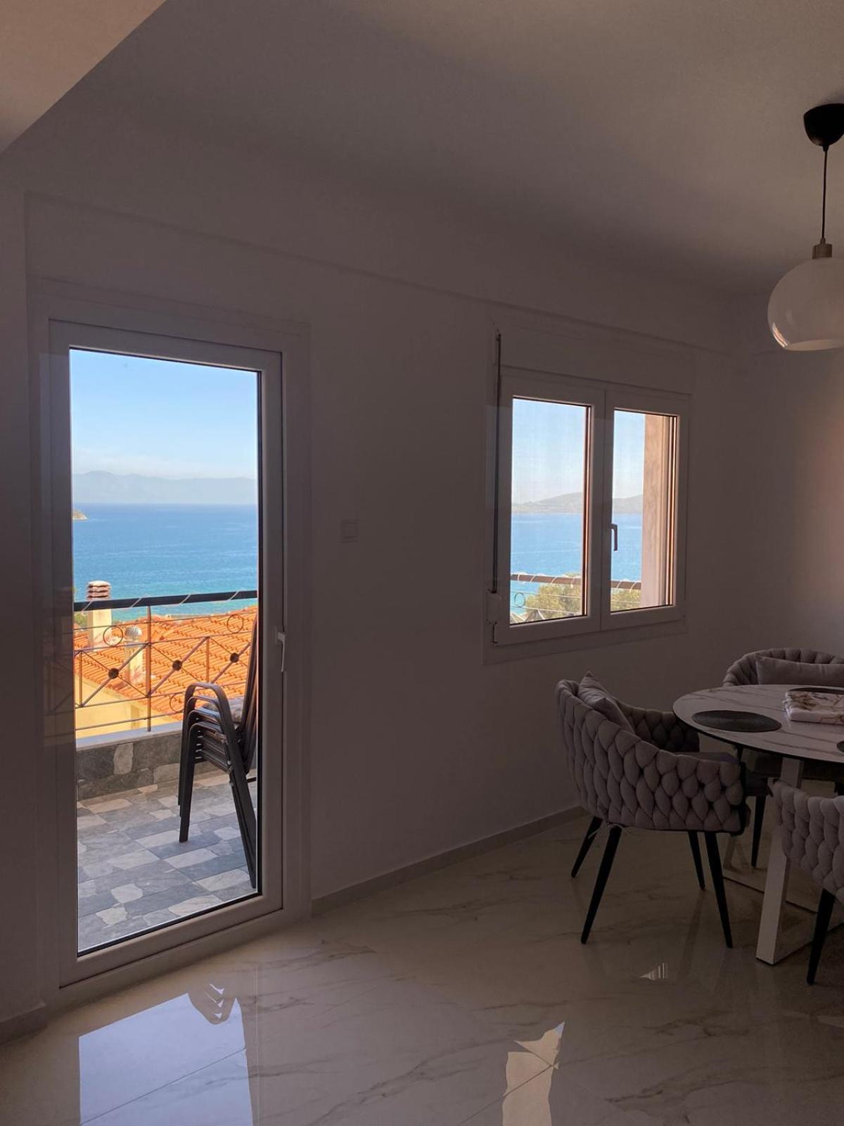 Apartment Ellis-suites Kavala Nea Peramos (Macedonia)