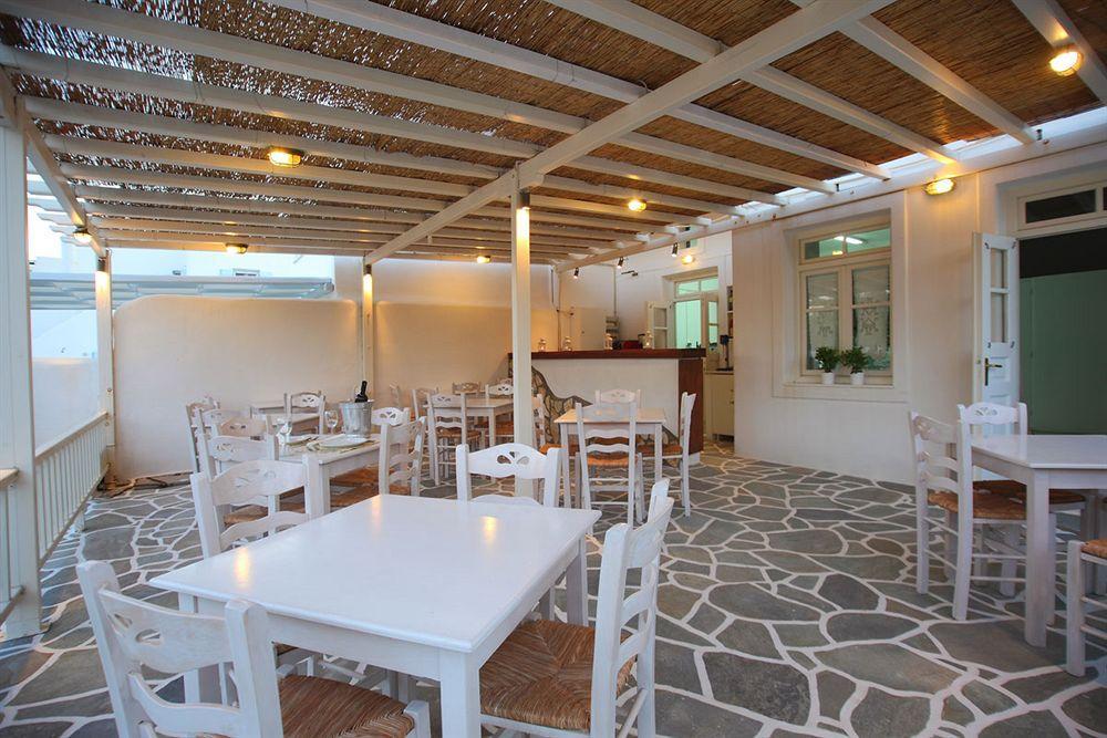 Paros Hotel 3*