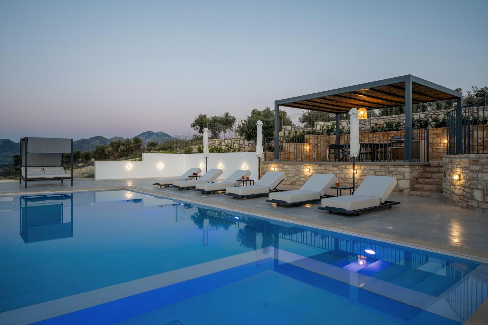 Skyline Villas, By Hellocrete * Angeliana (Crete)