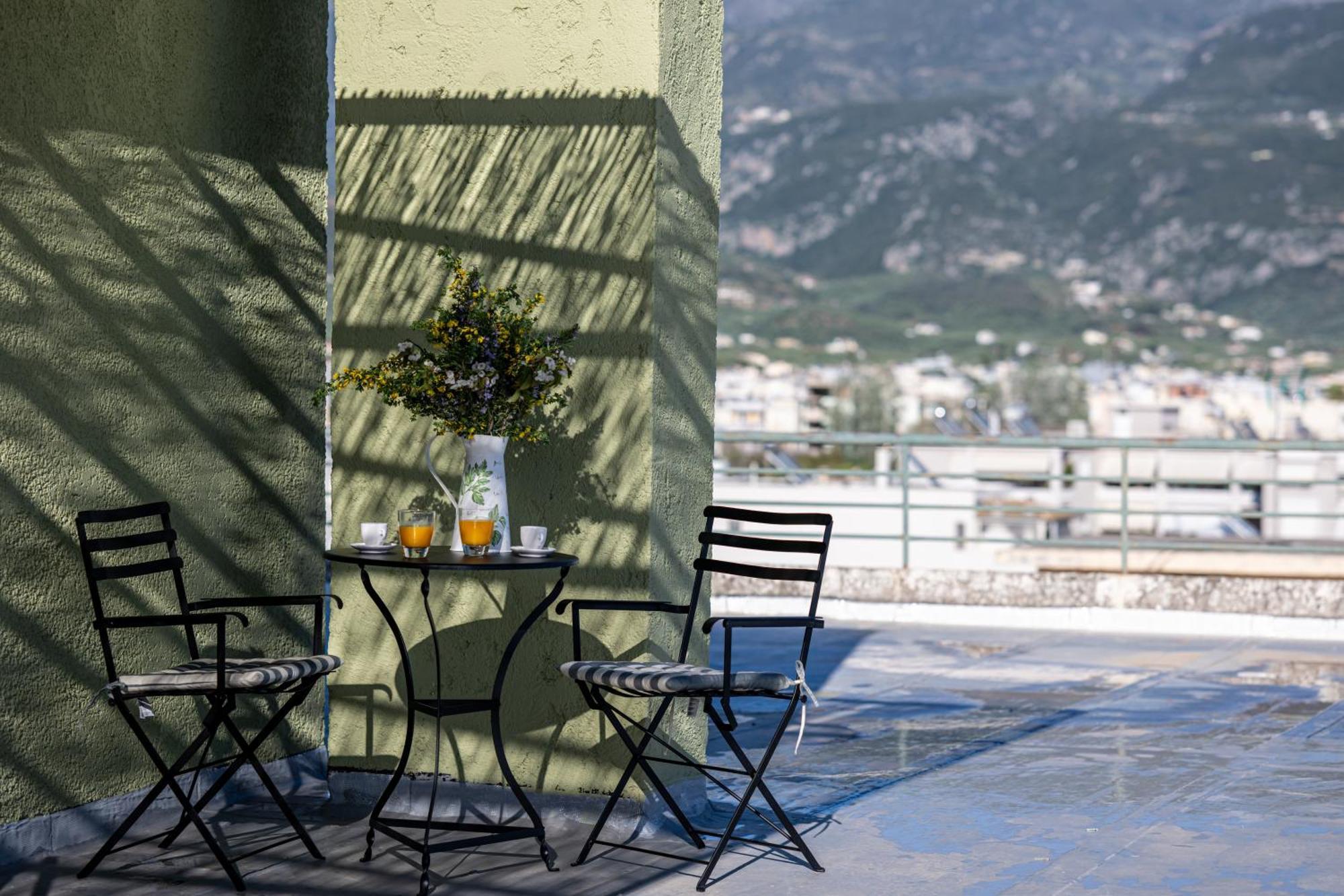 Skyhigh Haven Apartment Kalamata