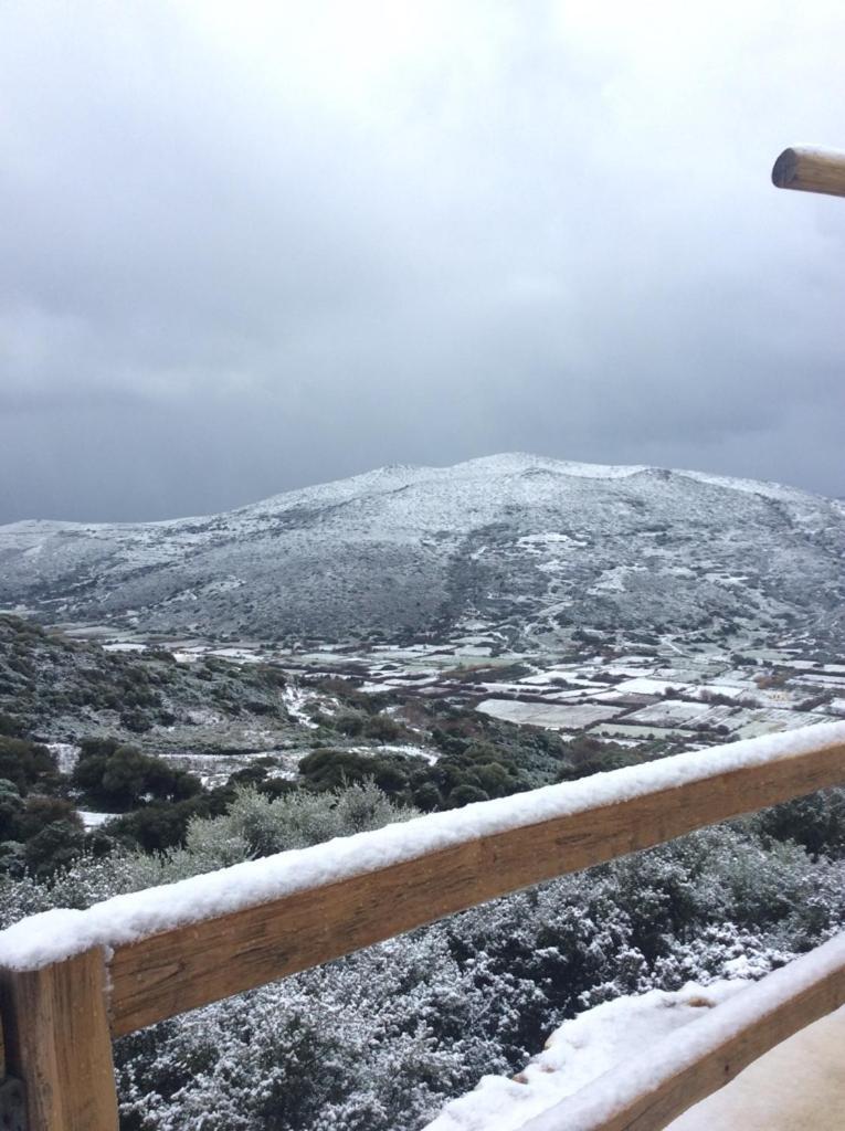 Refuge Farm stay Skyros