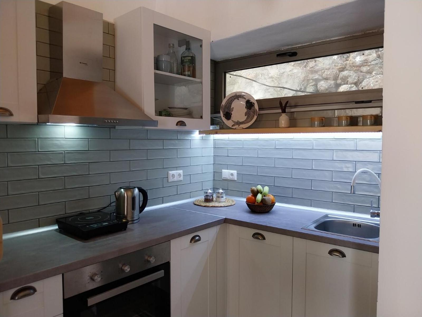 Rock Solid Stone House - Chora Holiday home