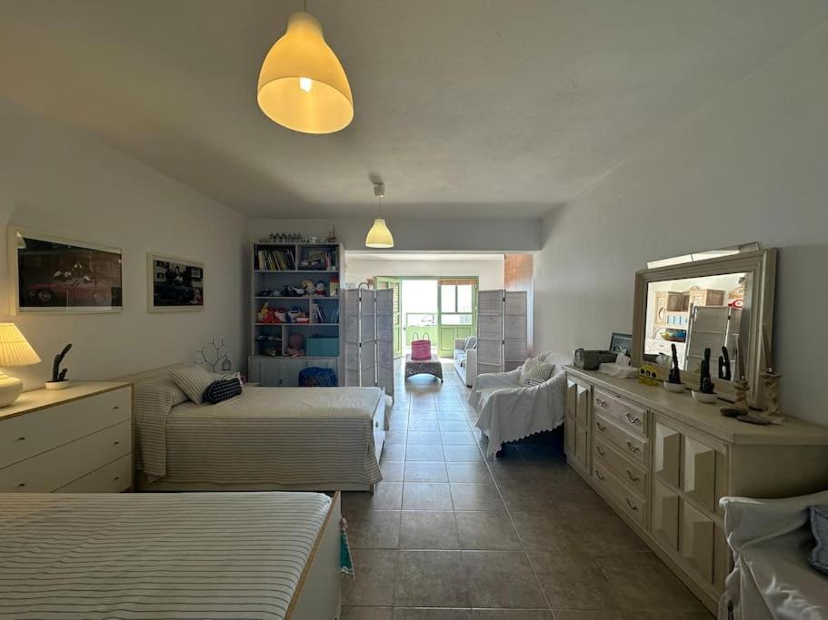 Beachfront House * Kipri (Andros)