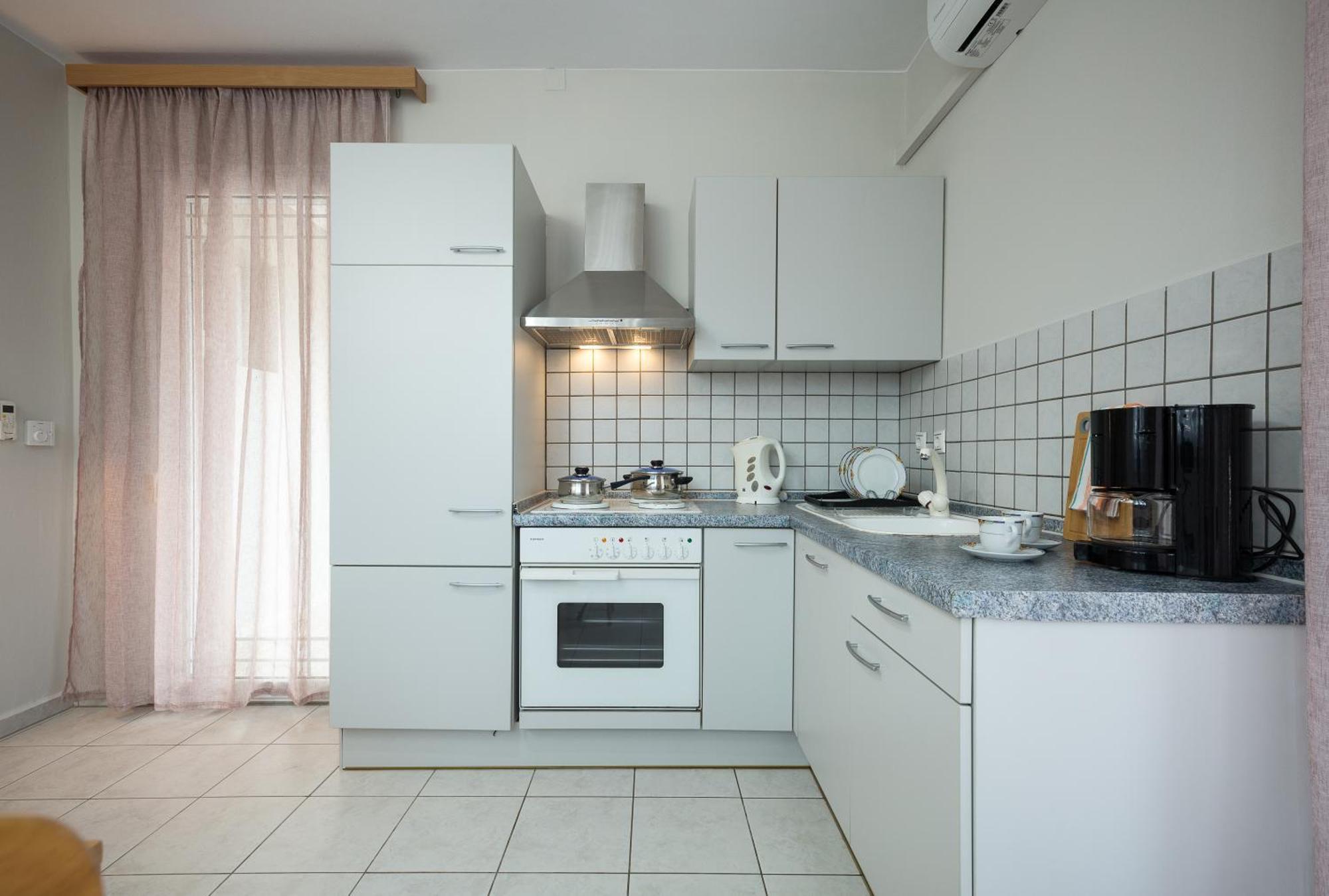 Zoe's Place - 1 Bd Beachfront * Kissamos