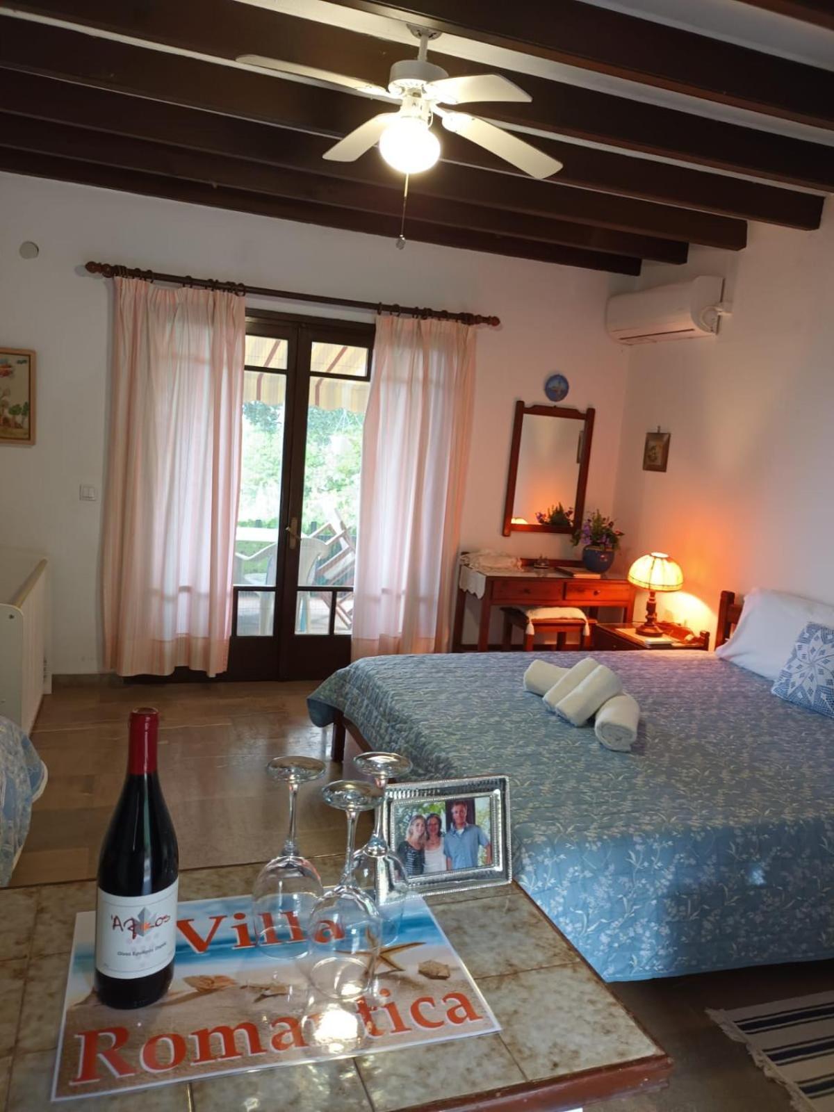 Apartment Beachfront Romantica Place