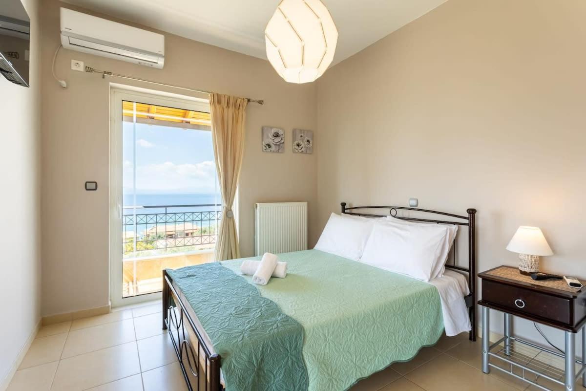 Beachside Getaway With Panoramic Seaviews * Verga Kalamata