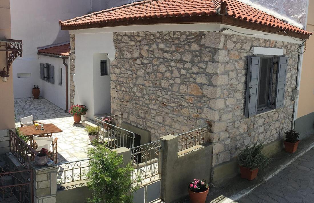 Ferienhaus Triandafilo Holiday home