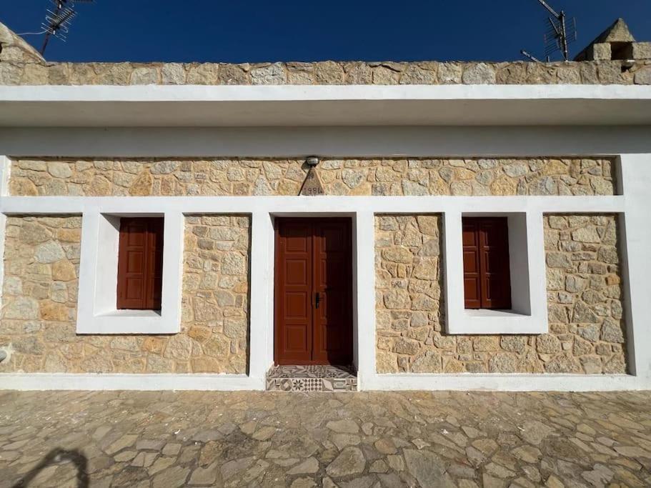Caserma Regina * Gourna