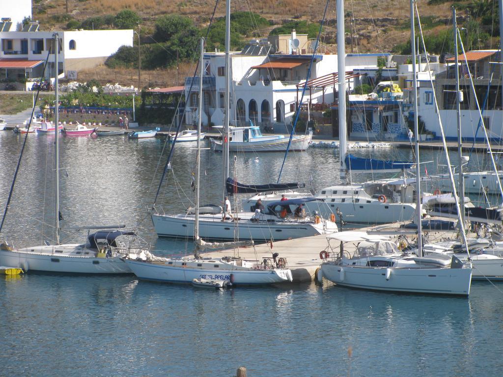 Studios Akrogialli