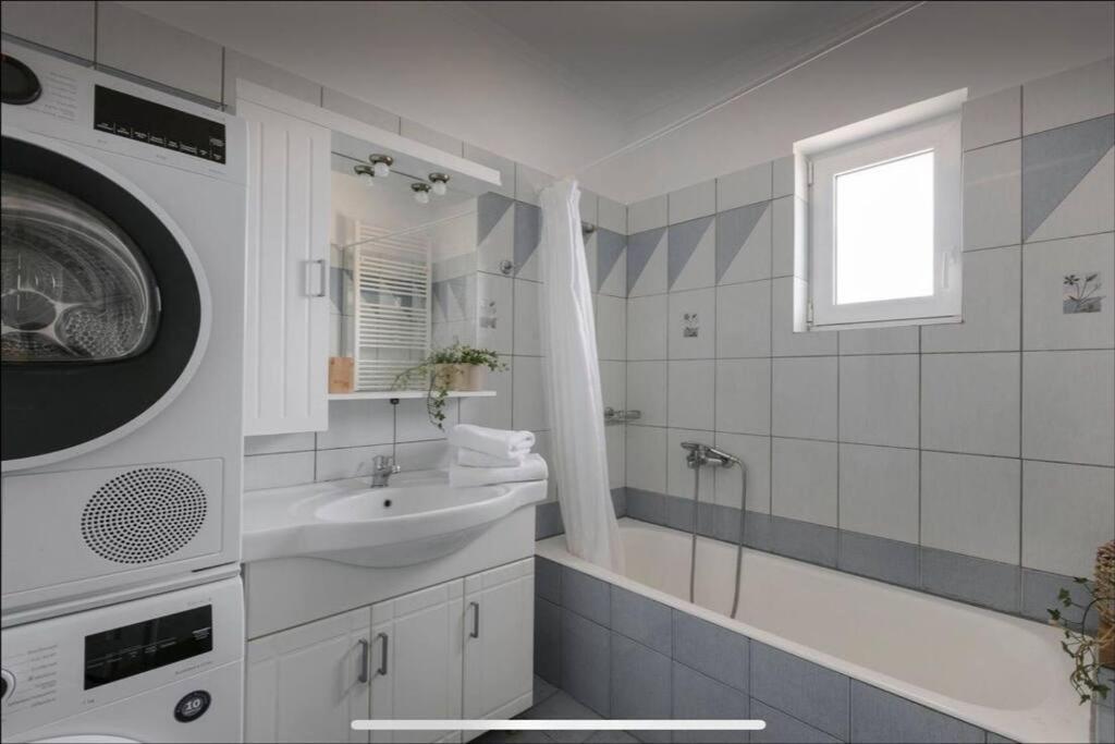 Holiday home Kaminia Serenity House Ratzaklion