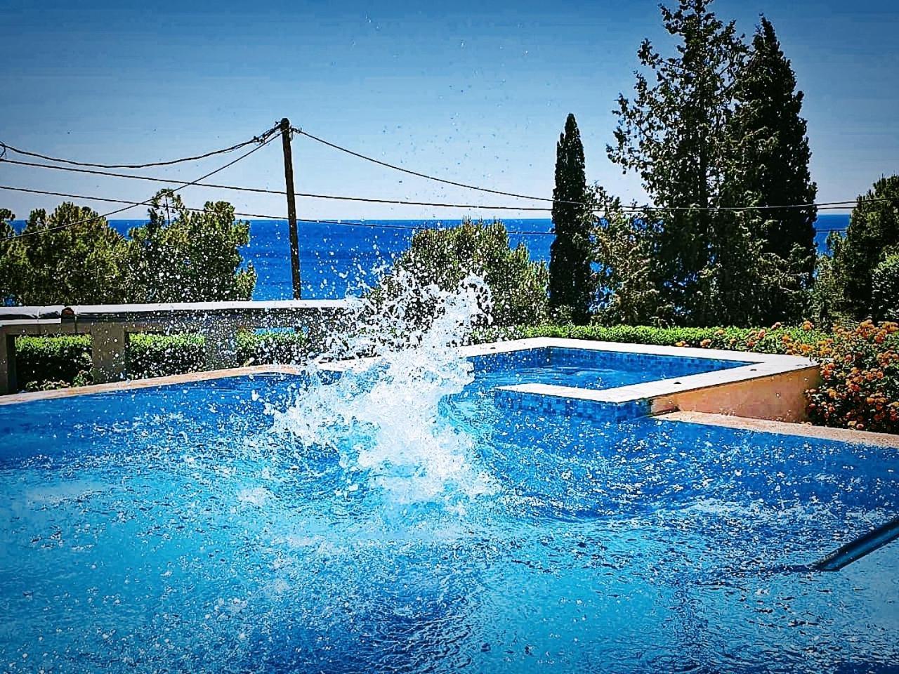 Villa Costamare - Enjoy Lazy Days On The Private Pool-Jacuzzi Pefki (Rhodes)
