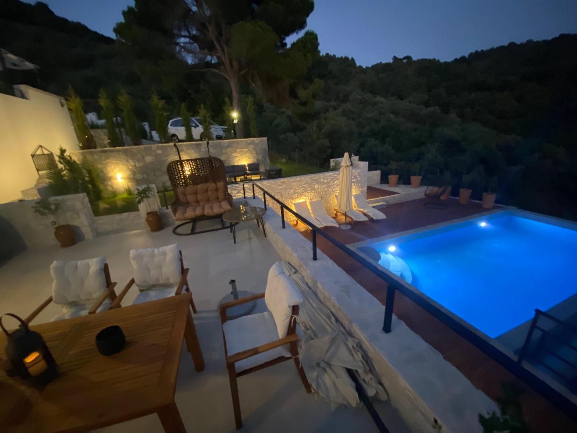 Villa Allure Luxury 3&4 Serenity Retreat Moni Evaggelistrias