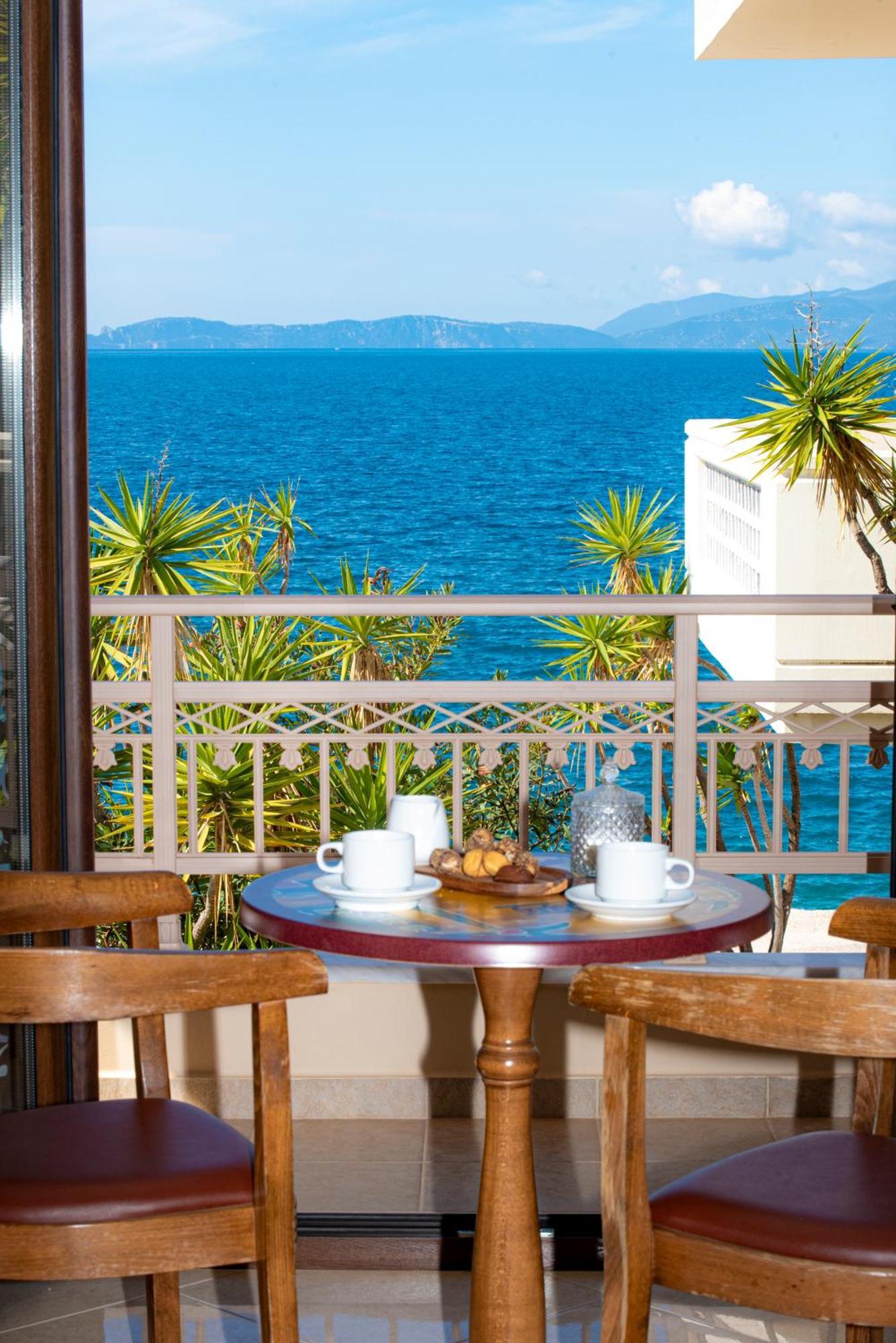 Ostrella - Luxury