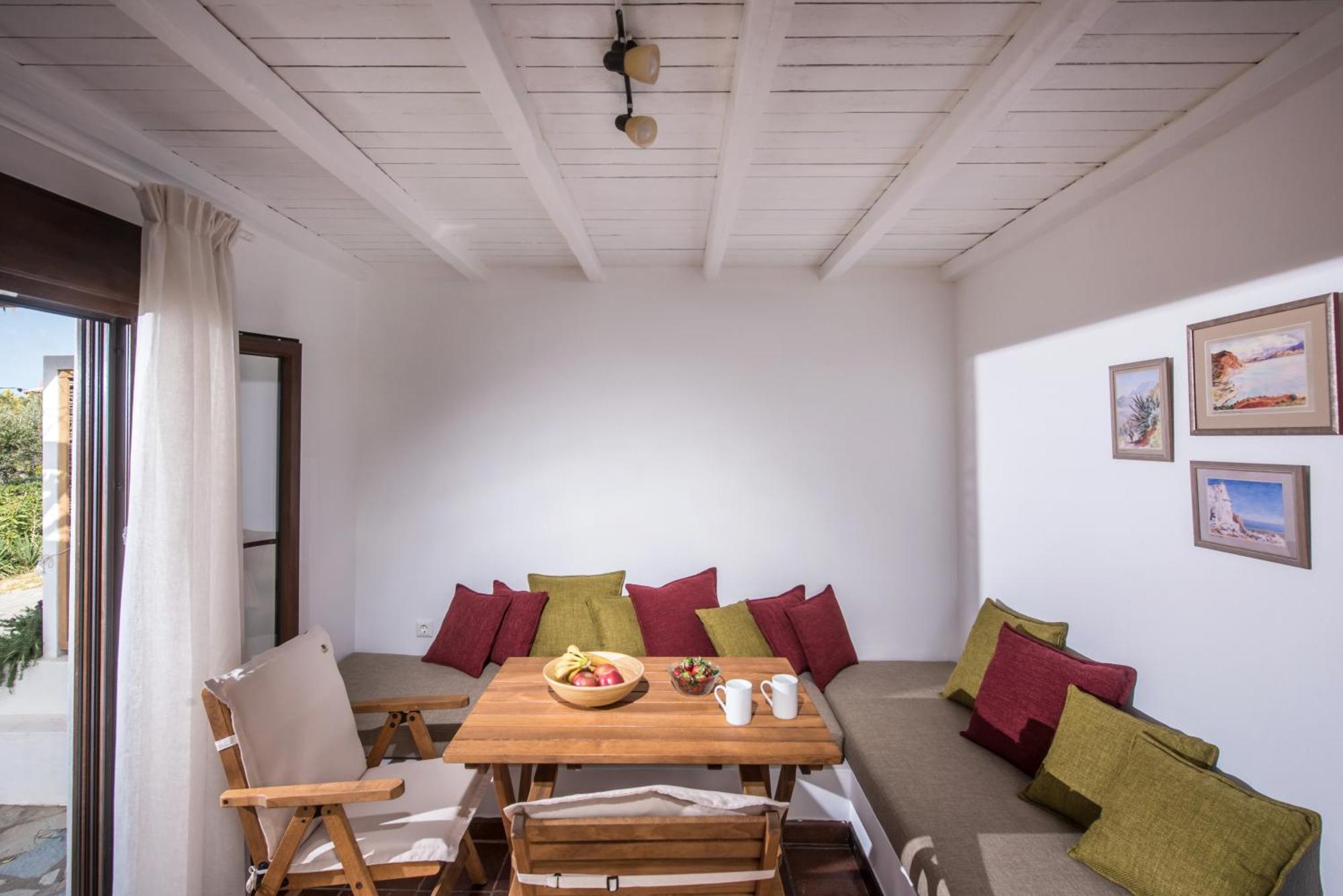 Villa Little Seaside In *