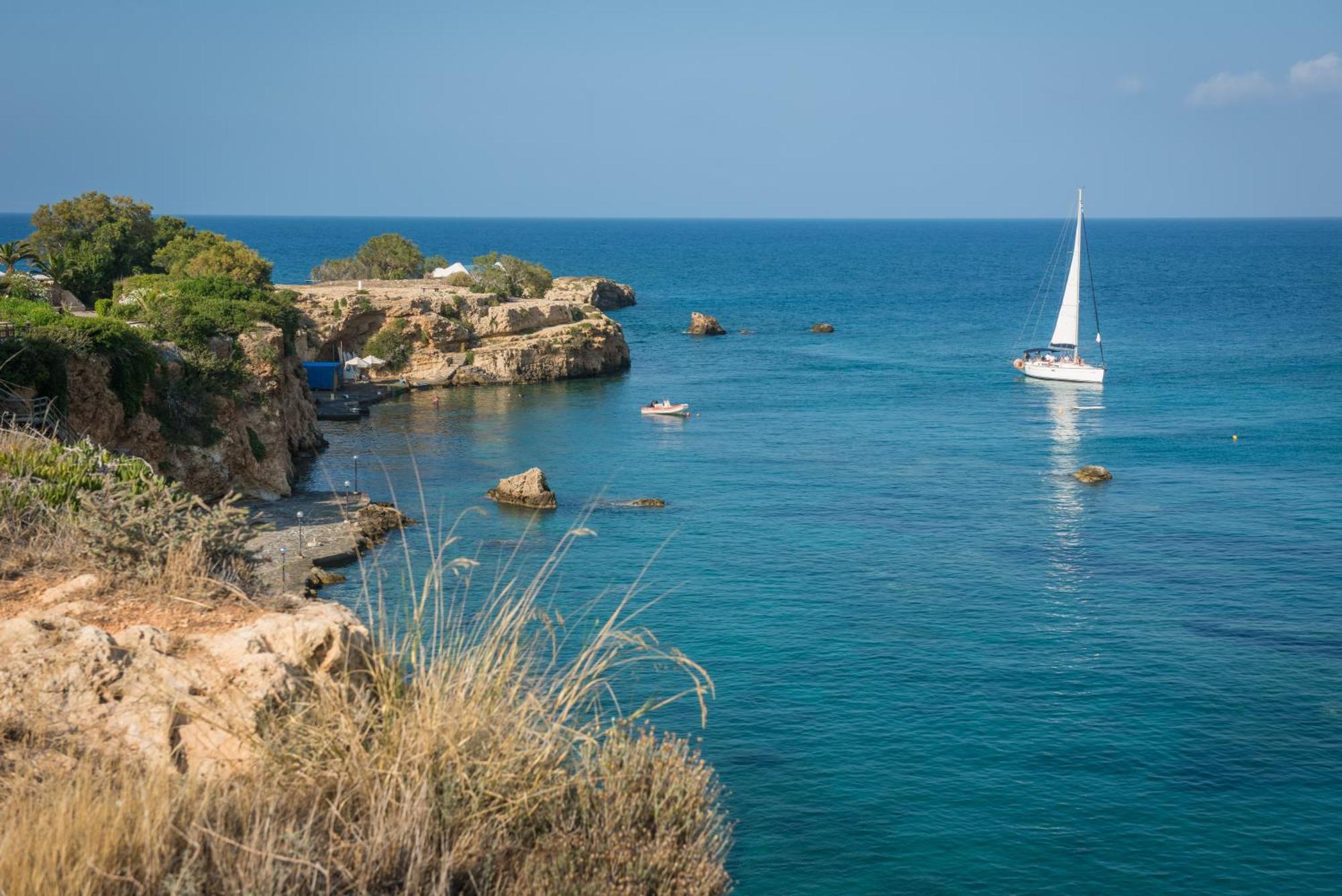 Little Seaside In * Hersonissos (Crete)