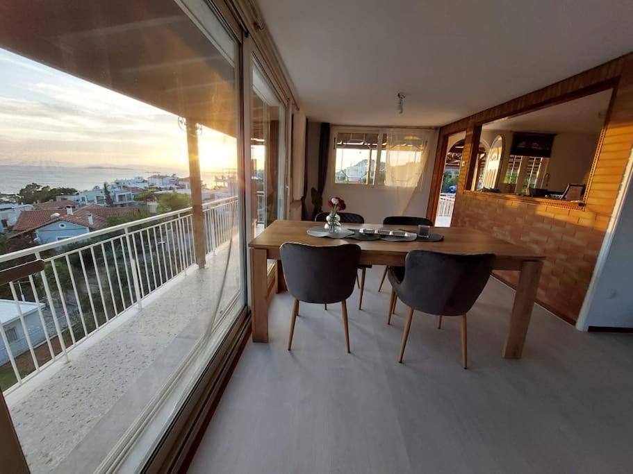 Endless Sea View Incl. Electric Car+airport Trans Apartment *
