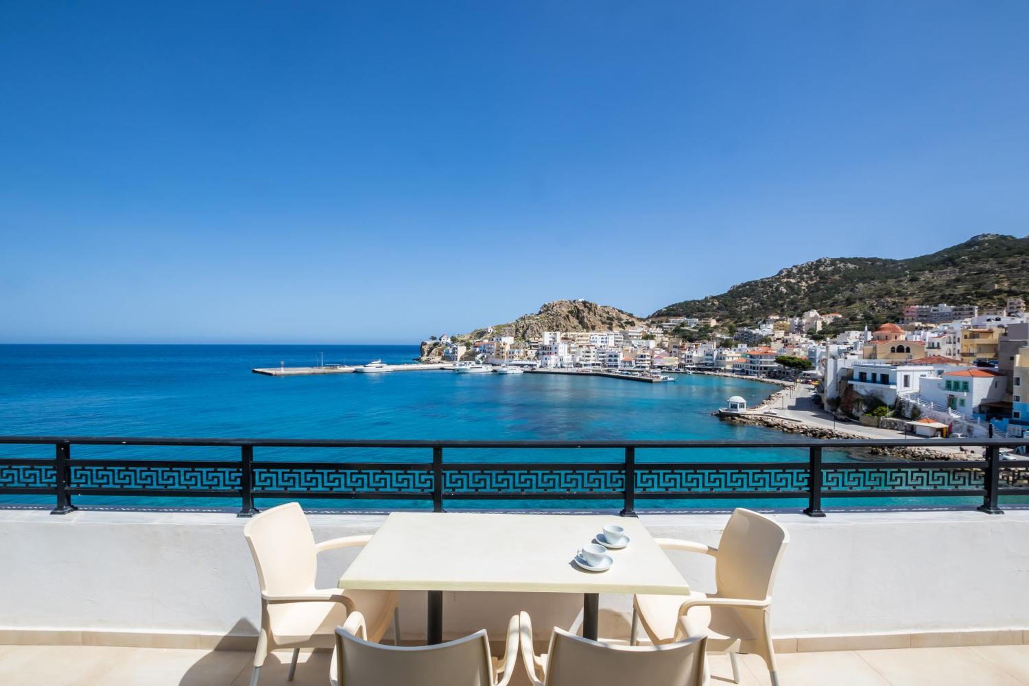 P I G A D I A B A Y Aparthotel Karpathos Town (Pigadia)