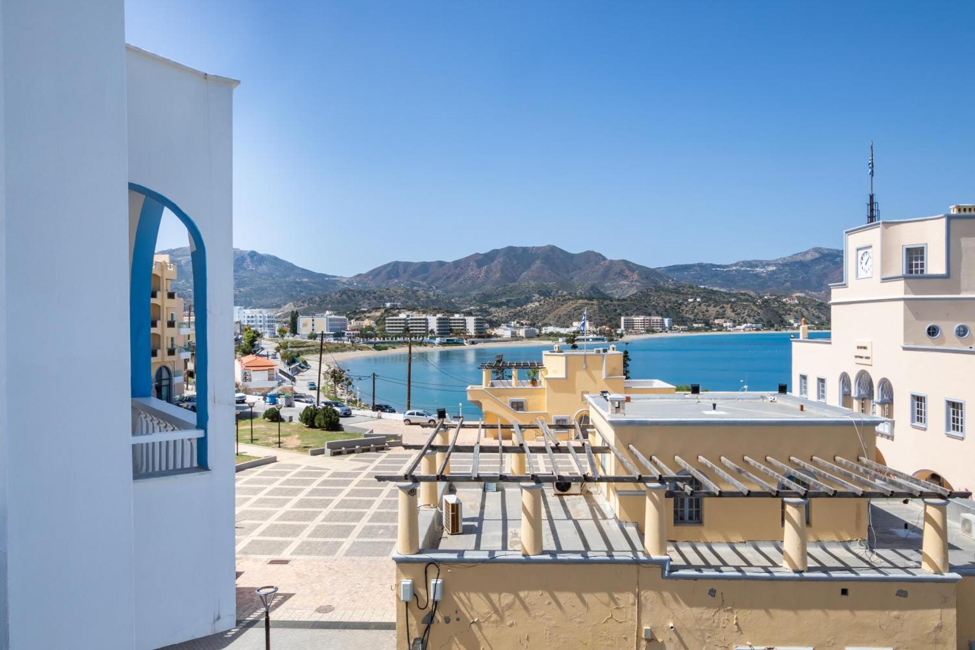 P I G A D I A B A Y Aparthotel Karpathos Town (Pigadia)