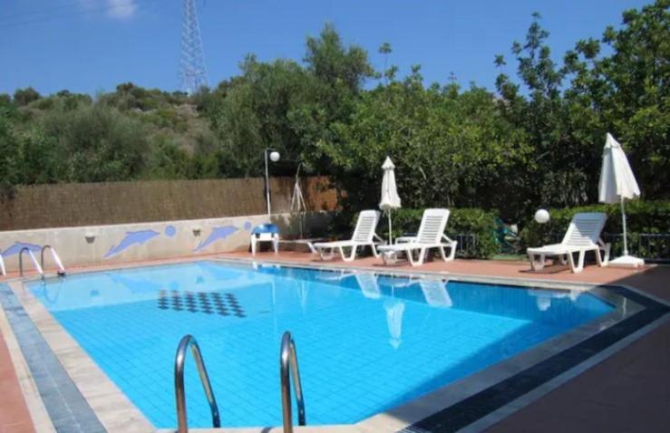 4 Beds Flat With Shared Pool * Stalida