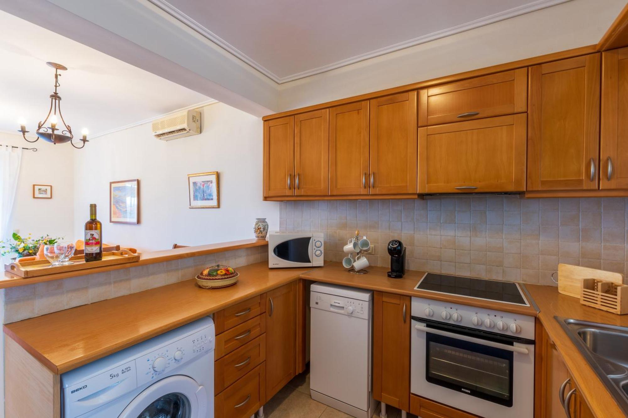 Seafront Luxury Apartment *
