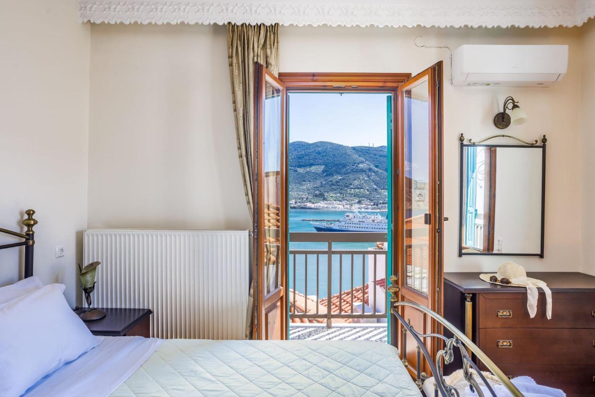 Holiday home Port View Skopelos Town