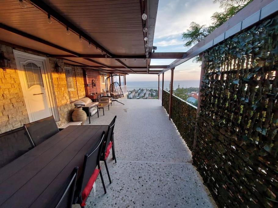 Apartment Endless Sea View Incl. Electric Car+airport Trans *