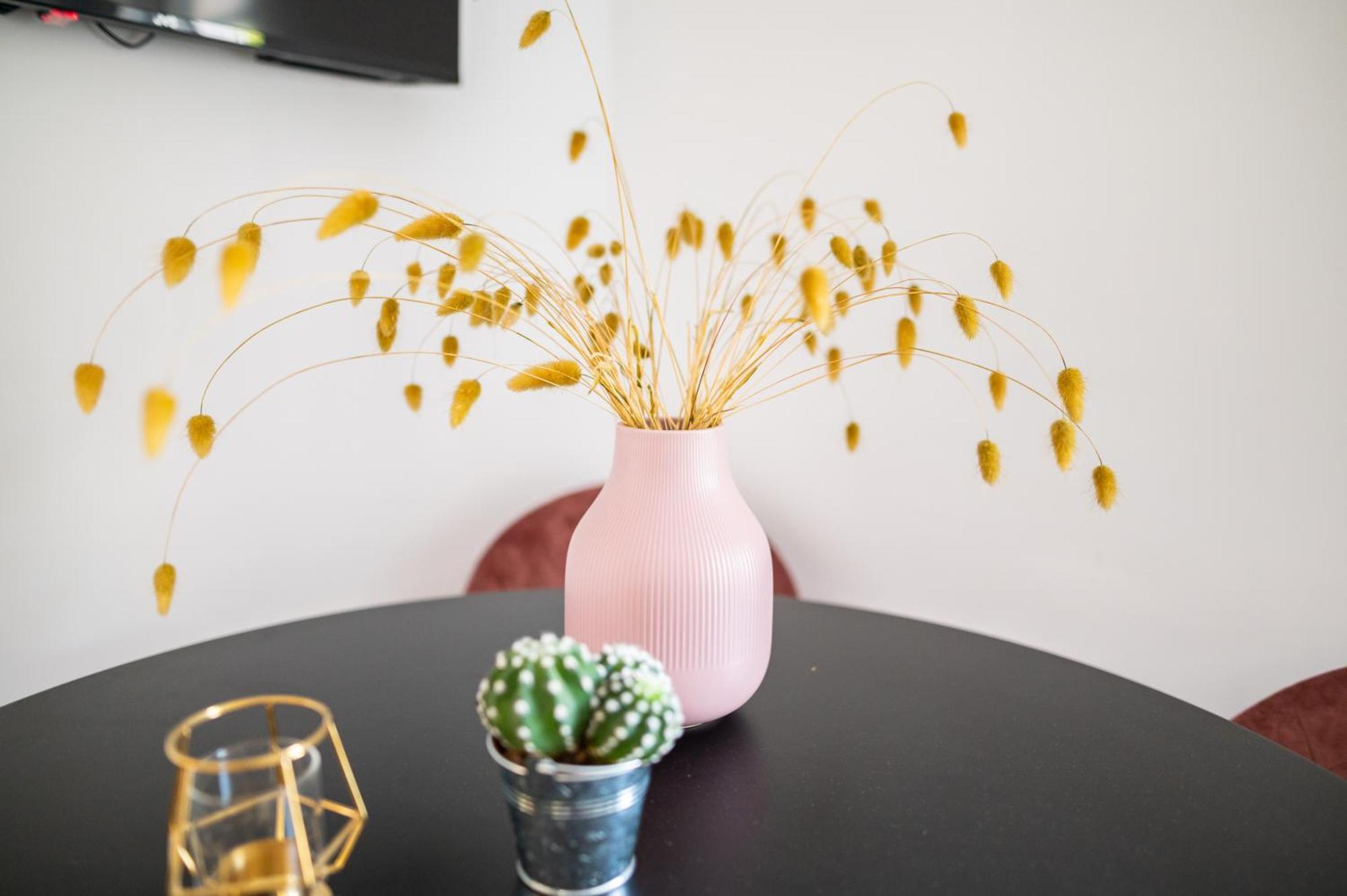 Cozy & Chic - 1 Bd In Kos Apartment *