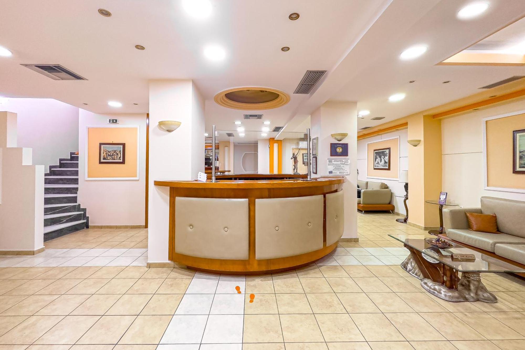 Faros Ii Hotel