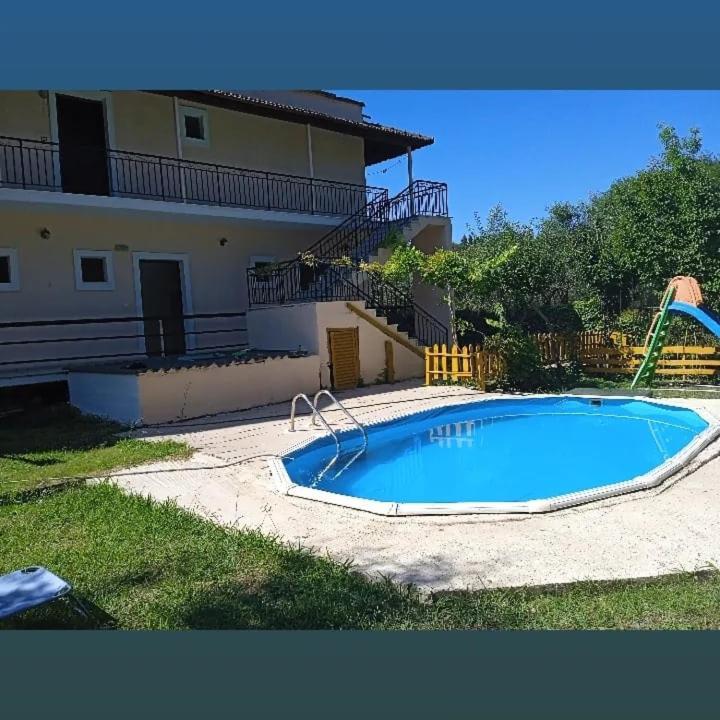 Georgina Family Aparthotel