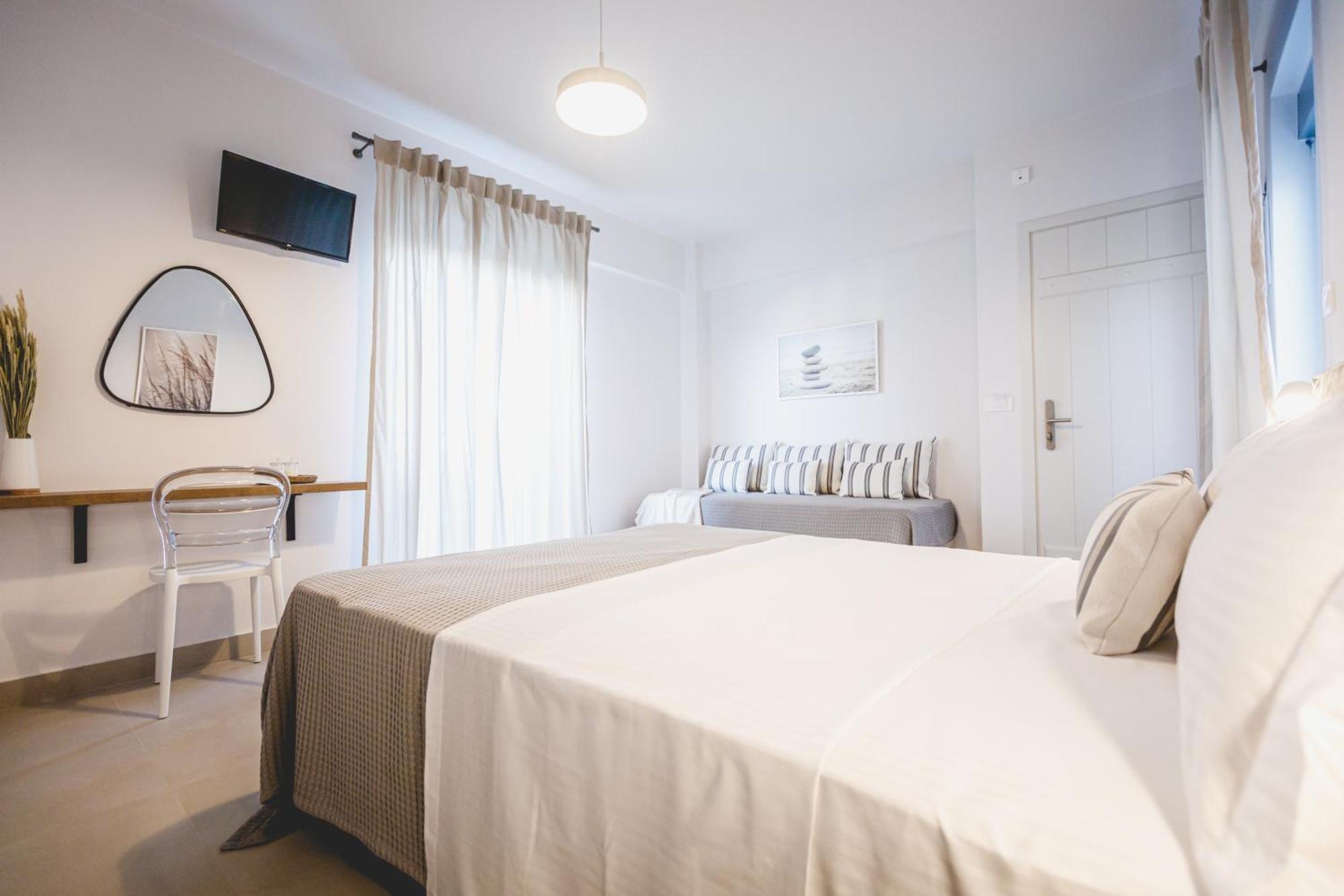 Votsalo Aparthotel Tolo