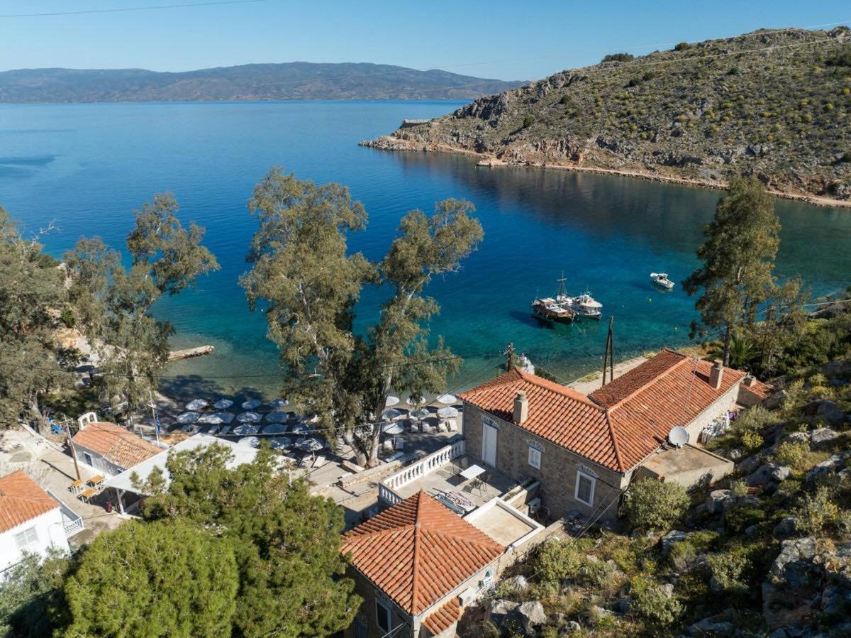 Mandraki Hydra (Saronic Islands)