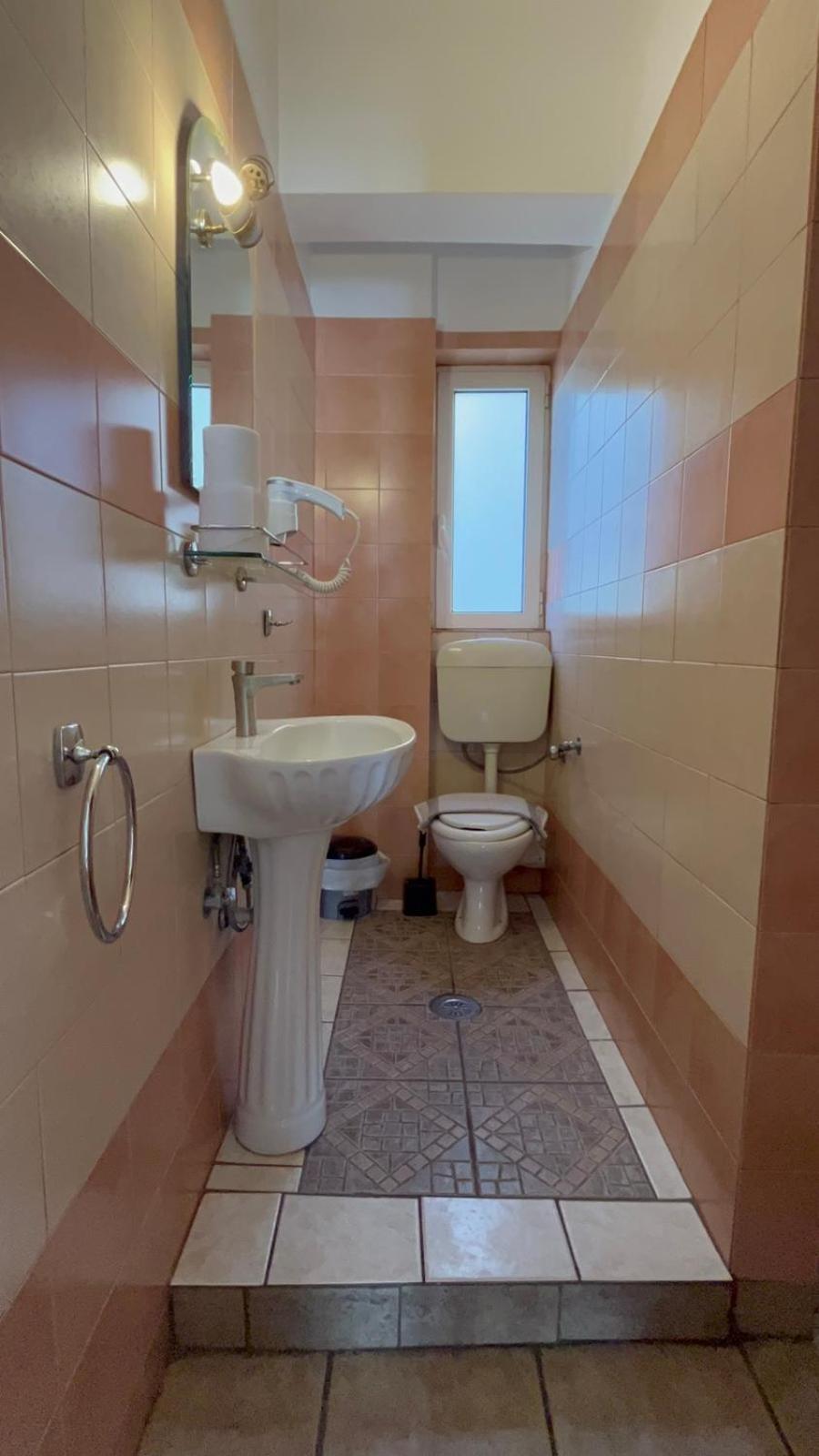 Ionion Hotel Piraeus