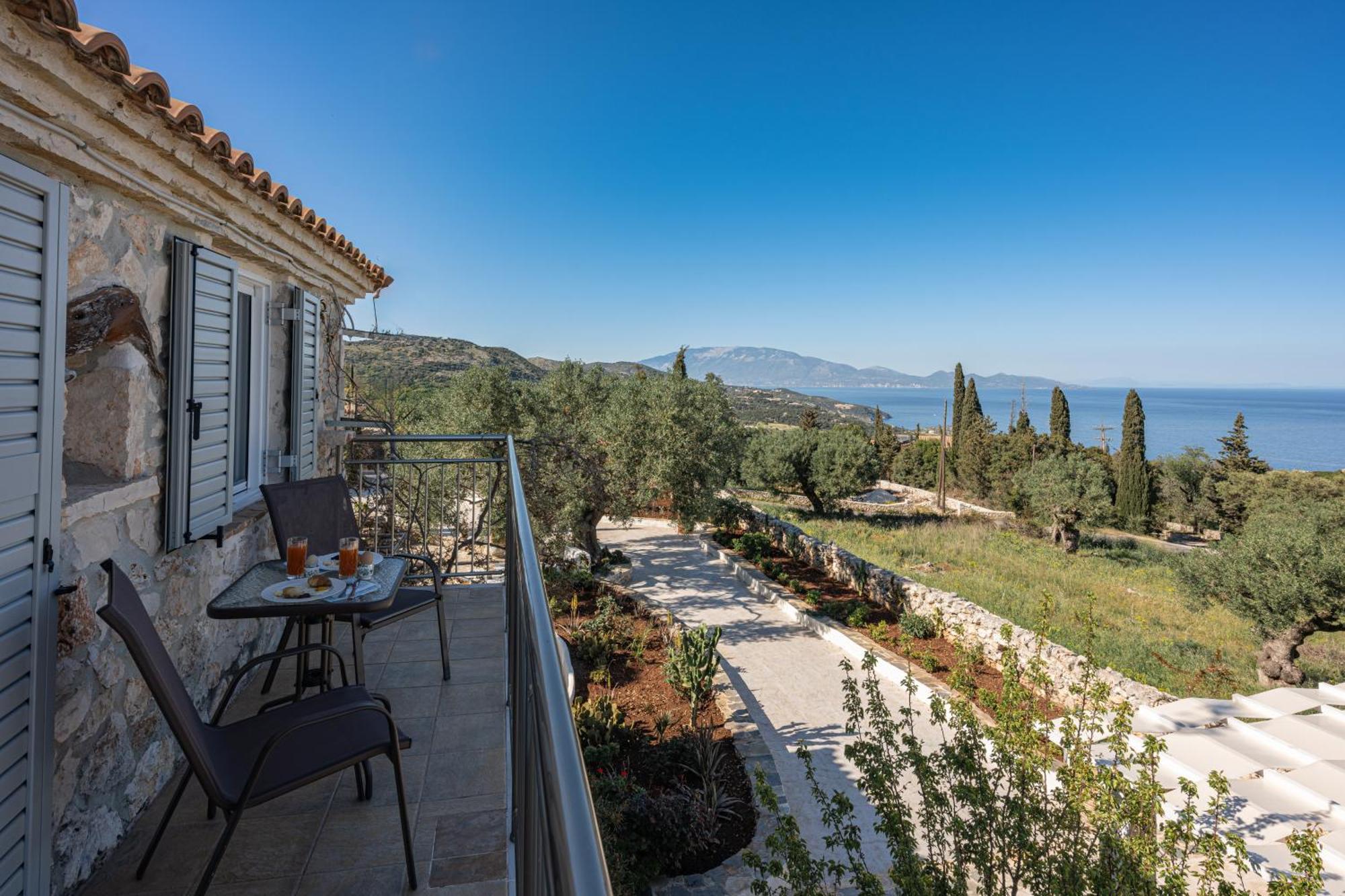 Louiza - Luxury Stone Villa