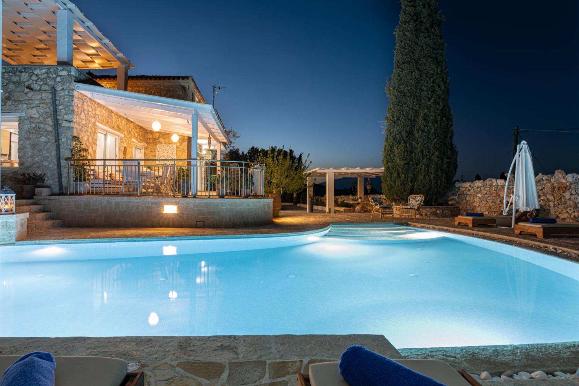 Louiza - Luxury Stone * Volimes
