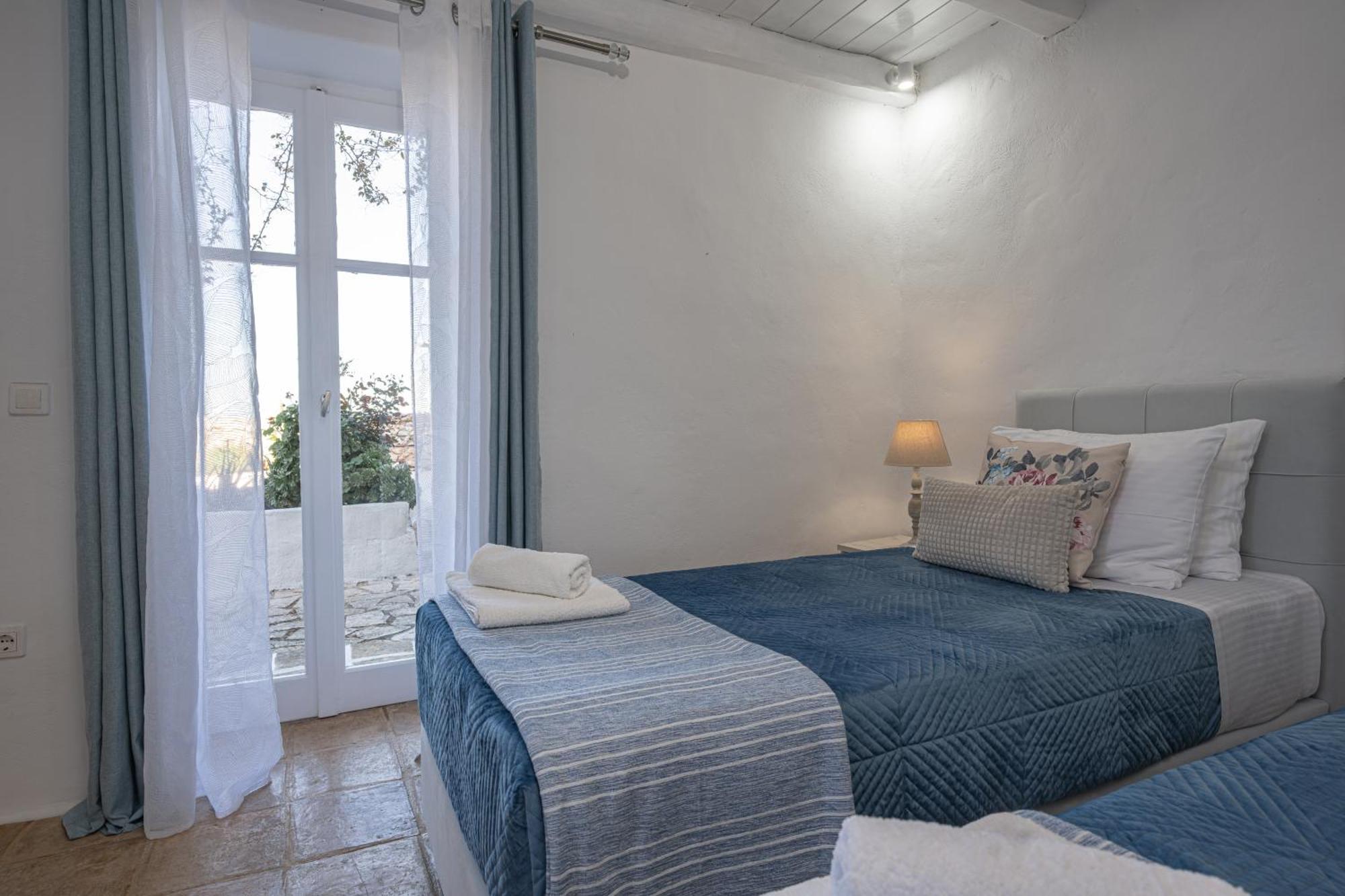 Villa Louiza - Luxury Stone