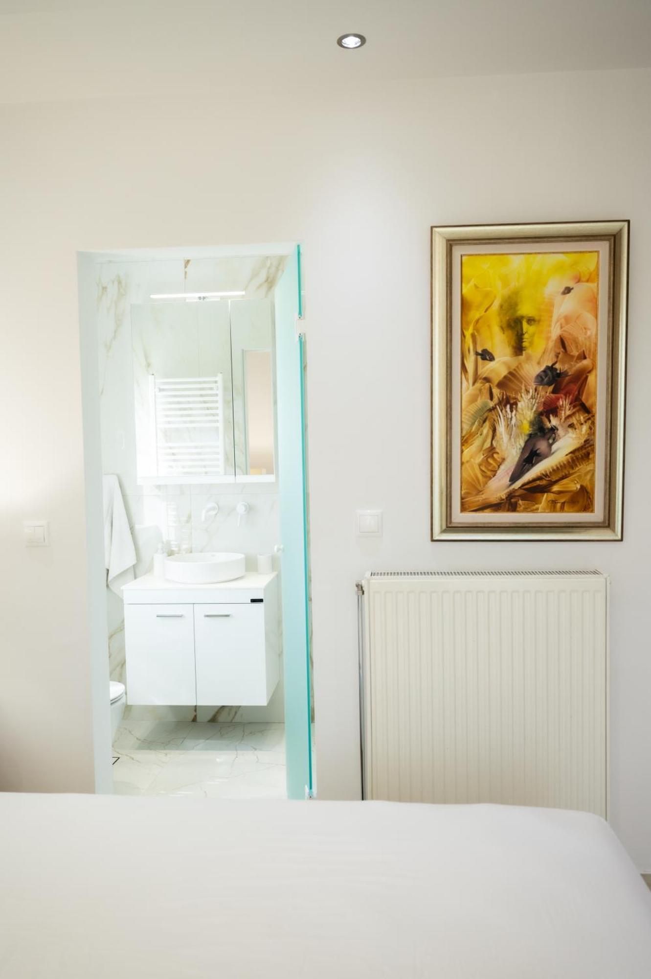 Luxury -athens Airport Villa