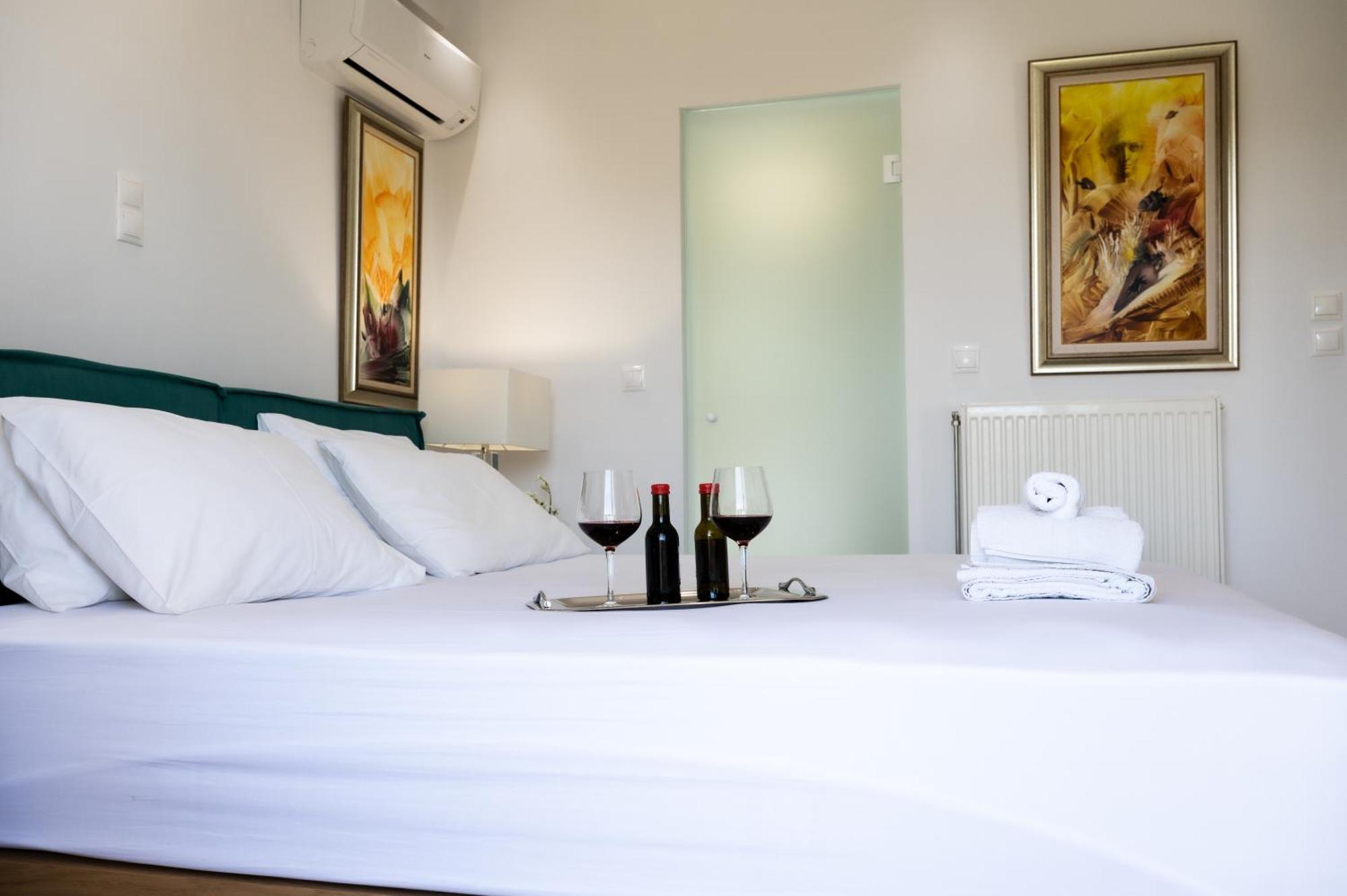 Luxury -athens Airport Villa Keratea