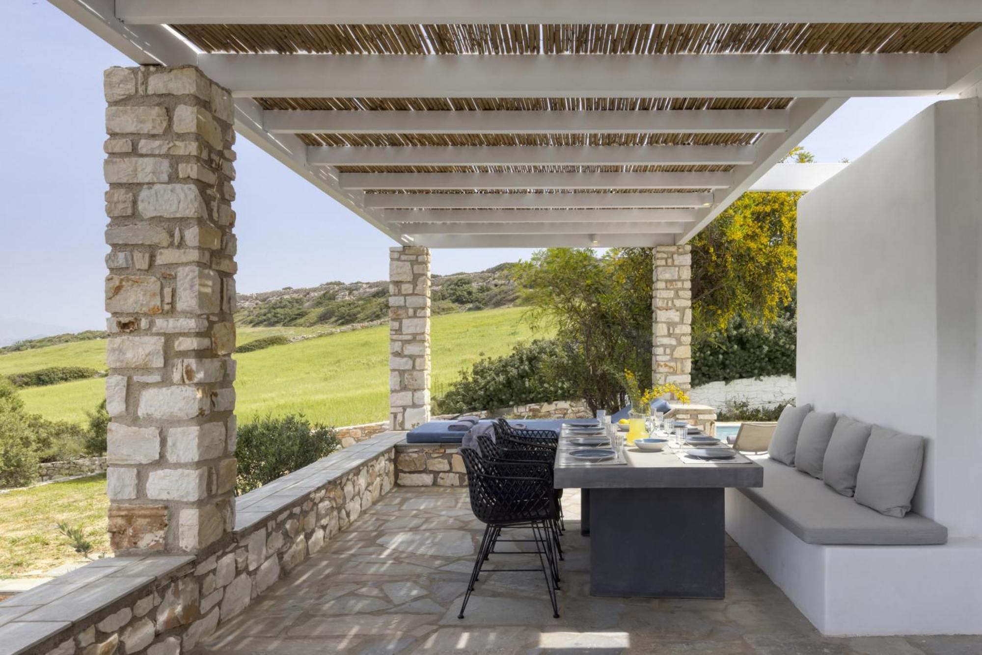 Alkyoni - Beautiful 8-person Family With Great Views