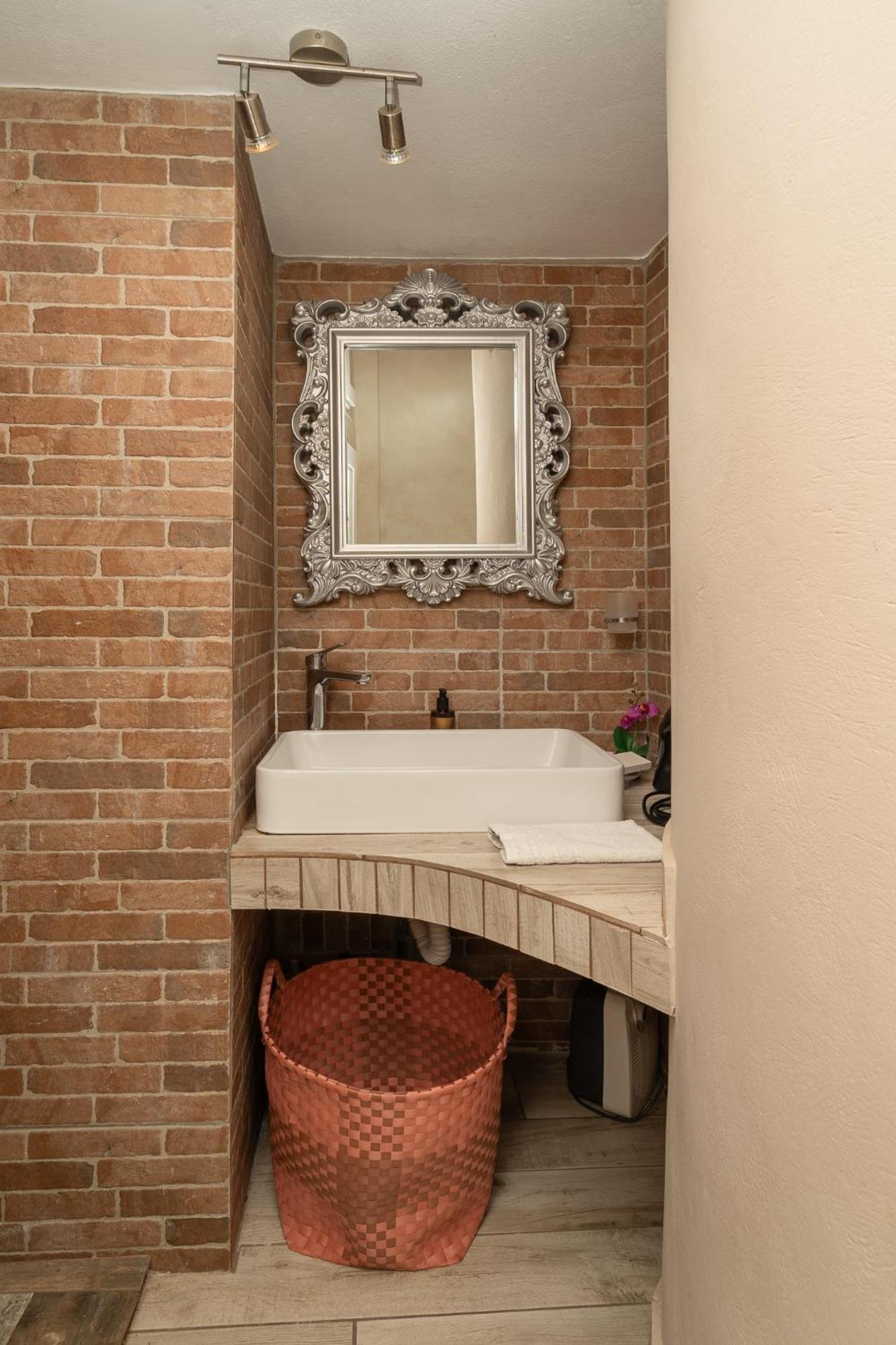 Apartment Maisonette *