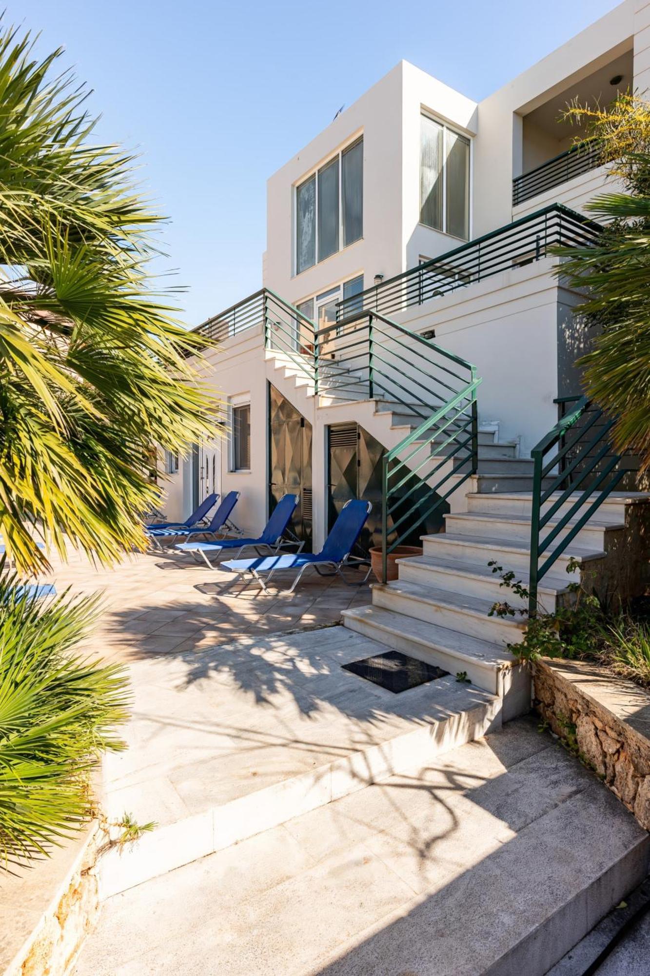 Wonderful In Chania With Private Pool, Panoramic Sea Views & Spacious Interiors * Agios Onoufrios