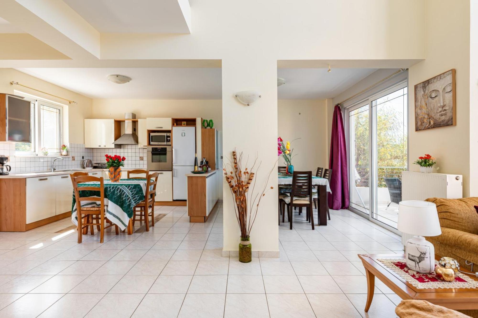 Villa Wonderful In Chania With Private Pool, Panoramic Sea Views & Spacious Interiors *