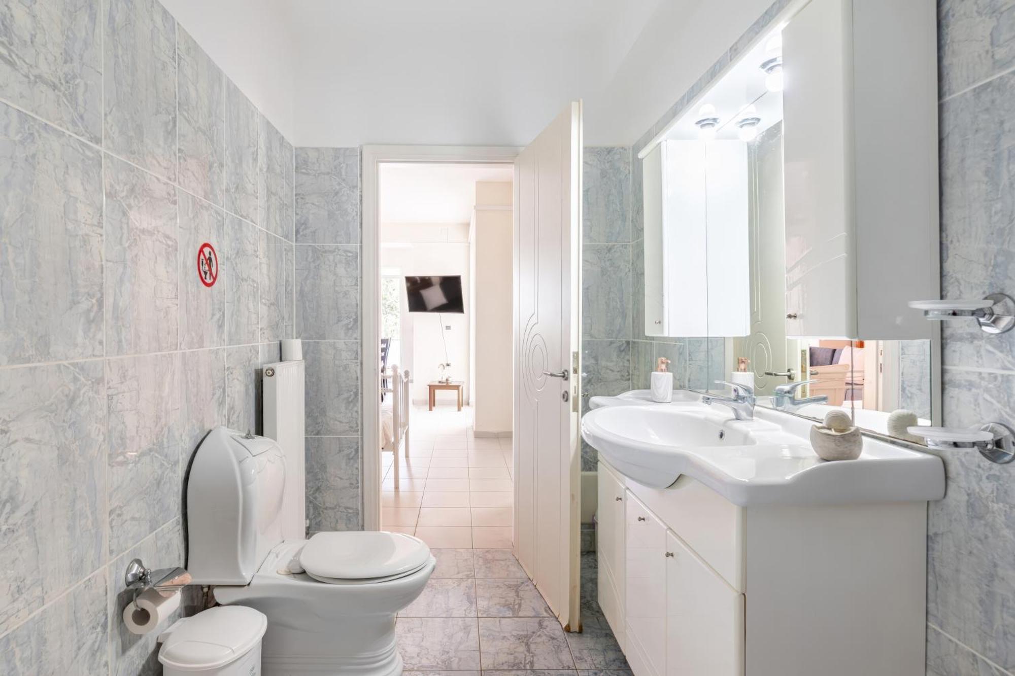 Wonderful In Chania With Private Pool, Panoramic Sea Views & Spacious Interiors