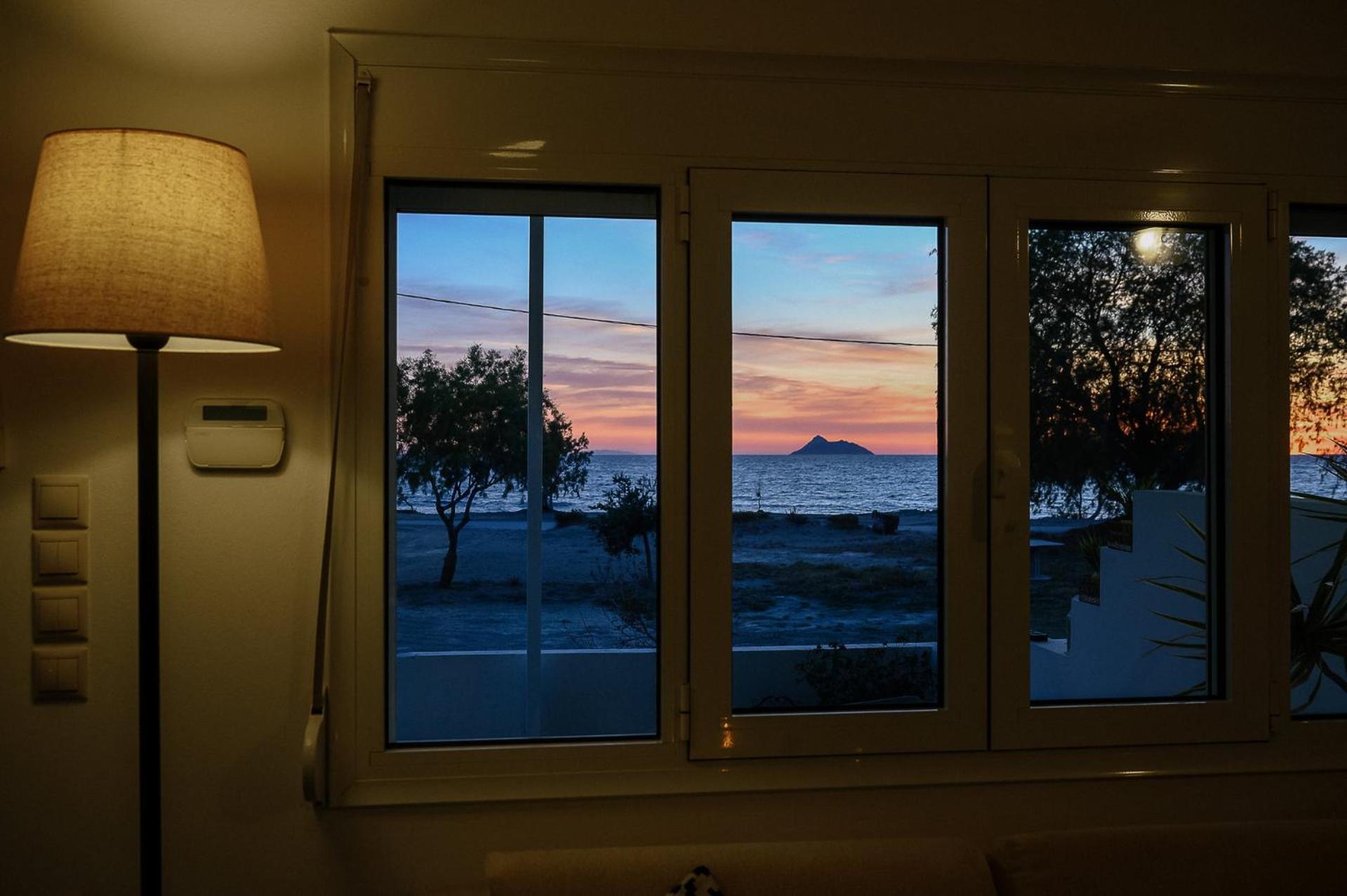Paximadia - Front Apartment Kalamaki (Heraklion)