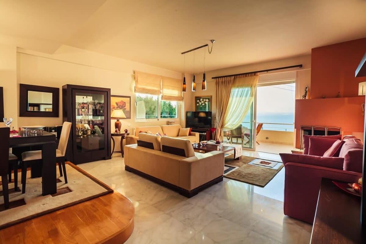 Holiday home Verga Sunset Gem - Ilia Seaview Private Retreat *