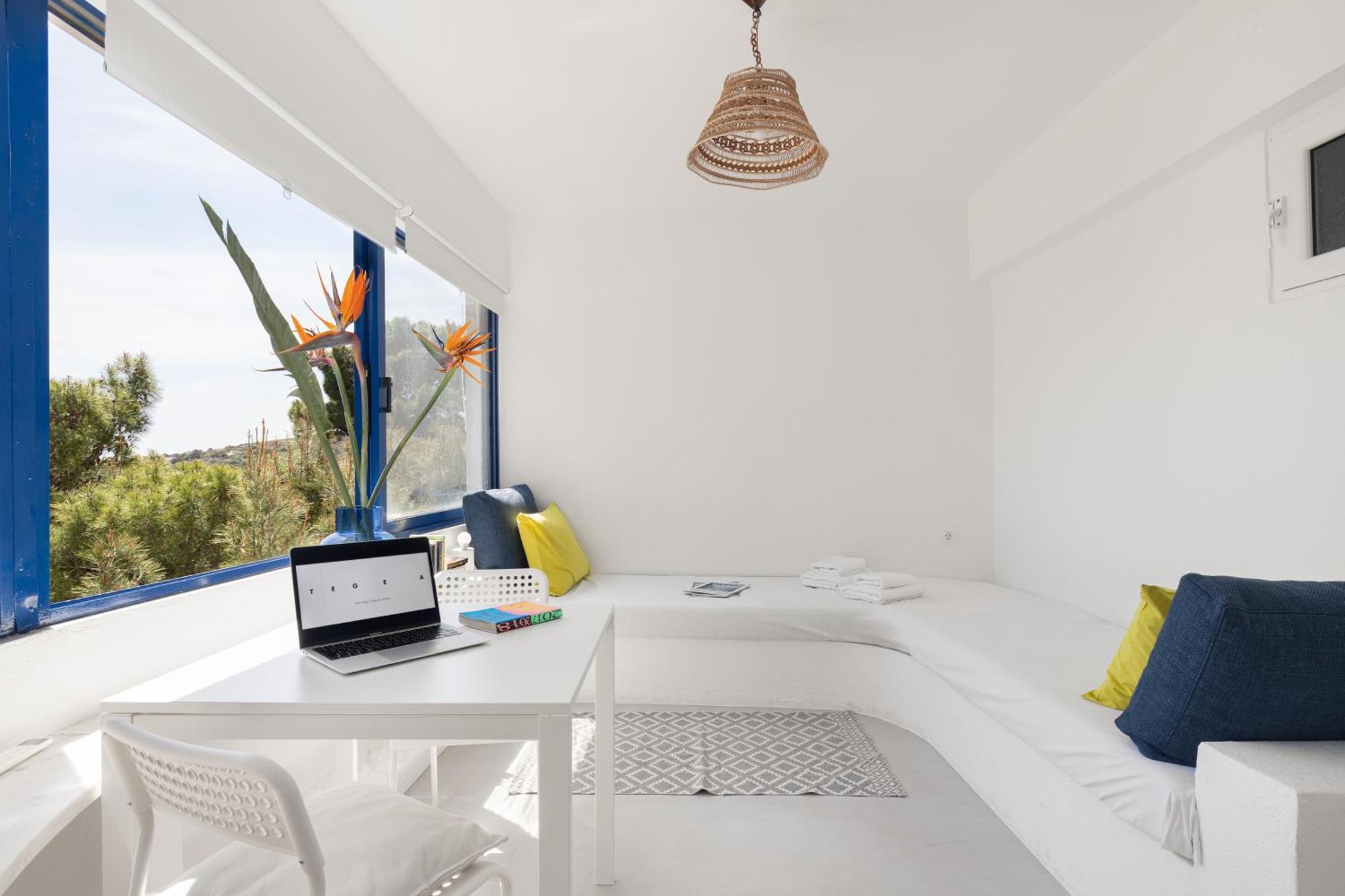 Renovated Seaside In Sounio * Sounion