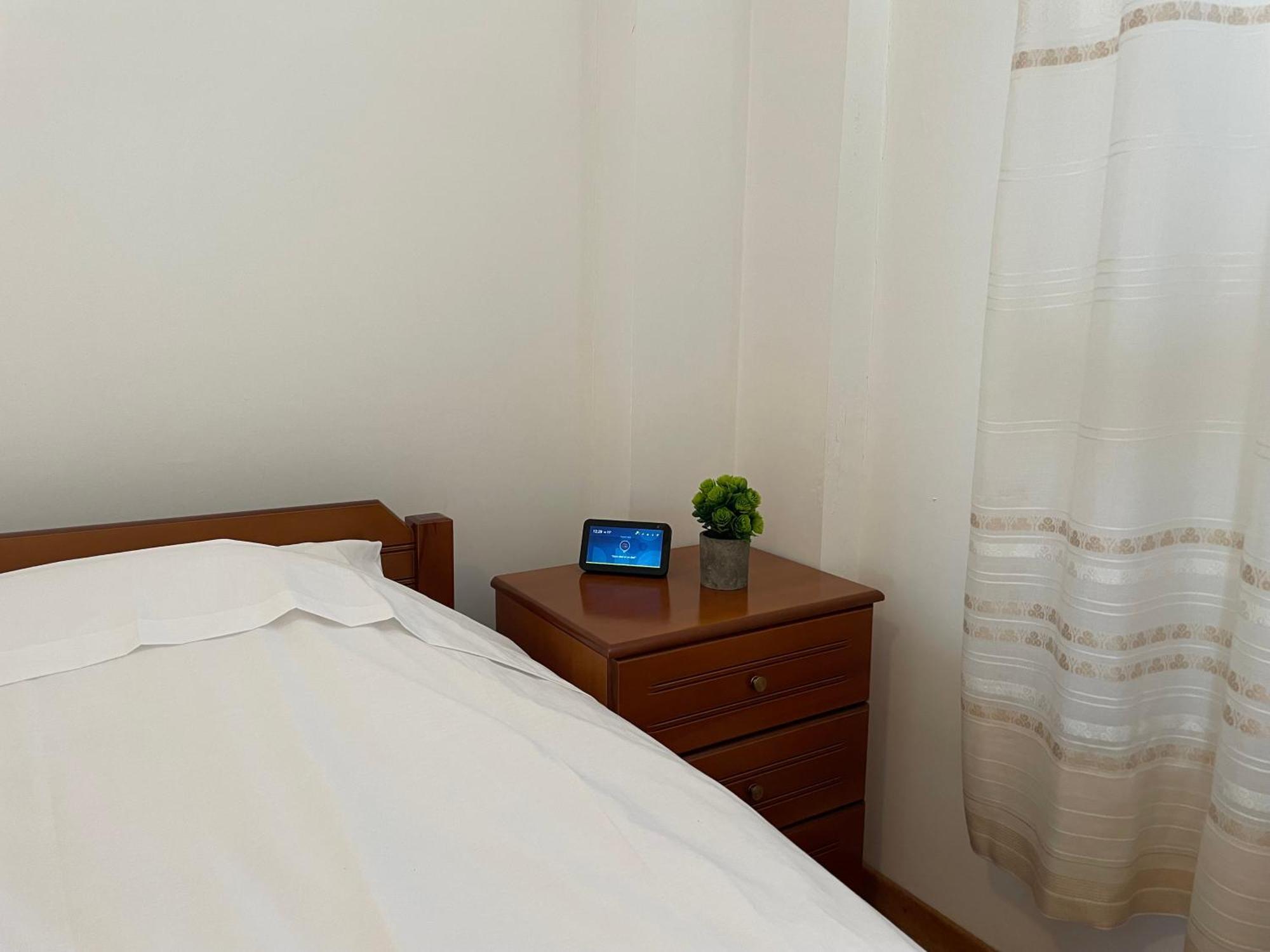 Eagles Nest Athenian Riviera In Aghia Marina Near Lagonisi, Next To The Close To Athens Airport *