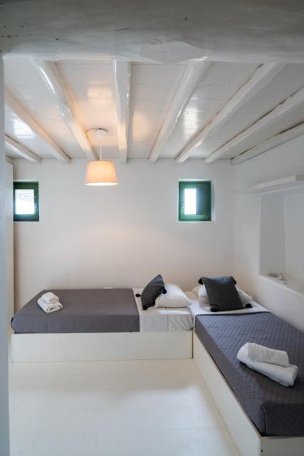 Apartment Irilia, Private Pool With Unrestricted Sea View
