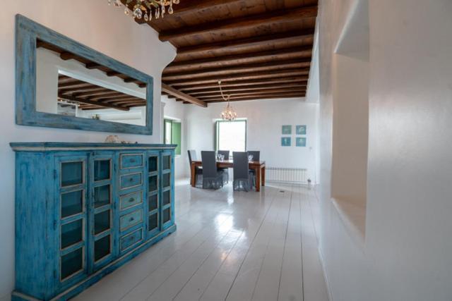 Apartment Irilia, Private Pool With Unrestricted Sea View *