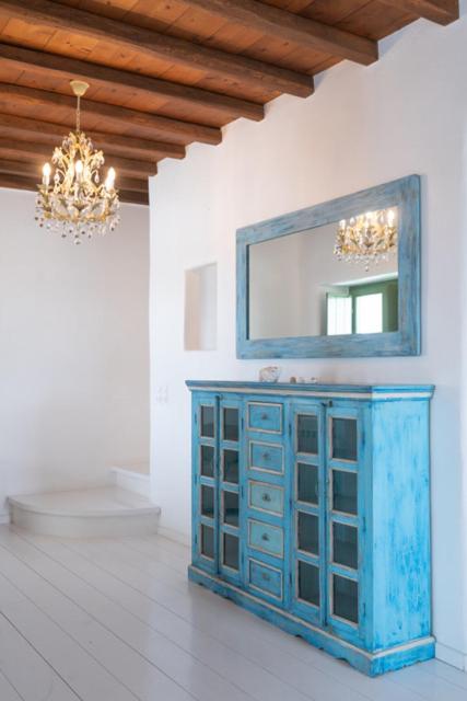 Apartment Irilia, Private Pool With Unrestricted Sea View