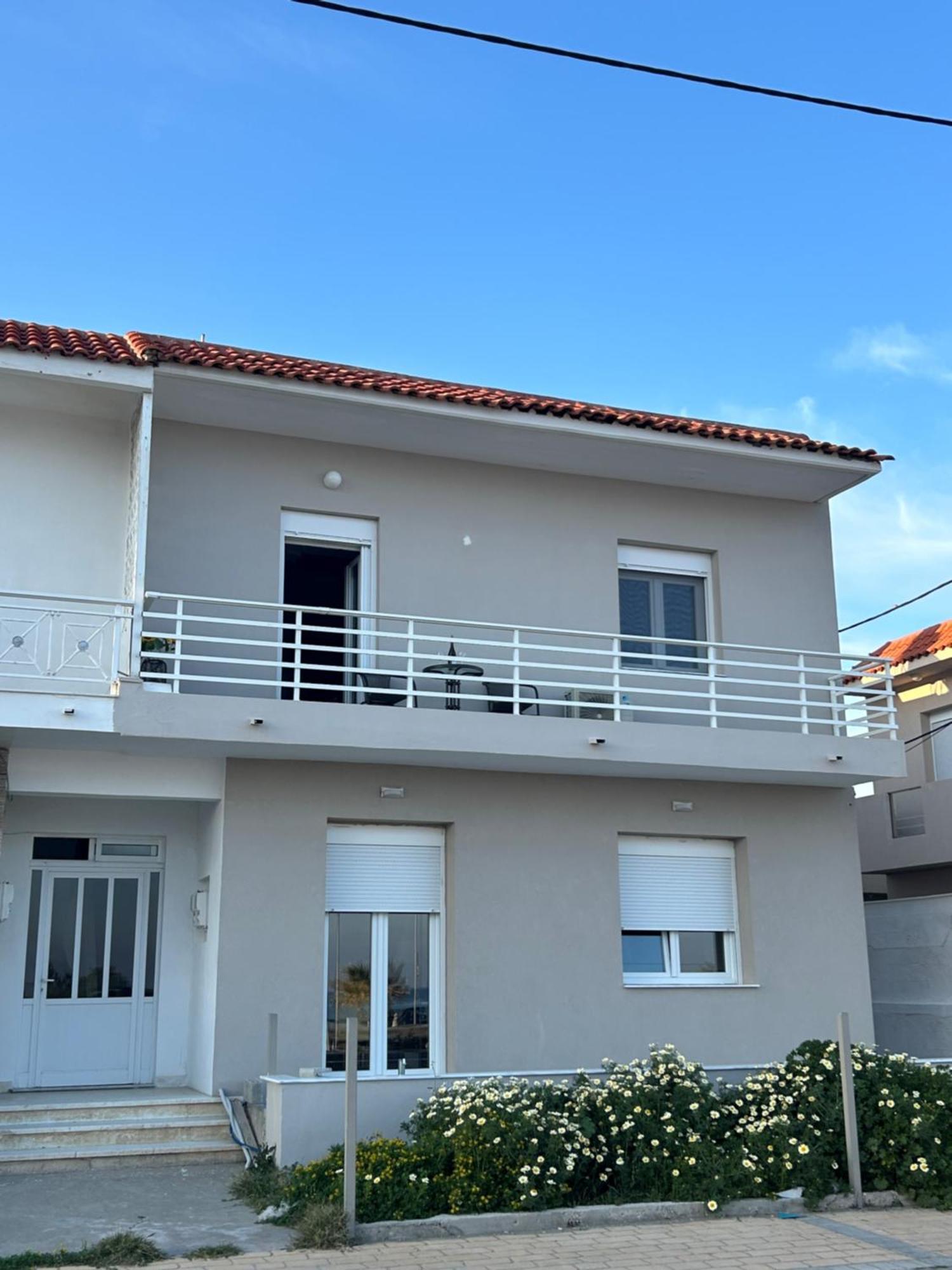 Alios Apartment